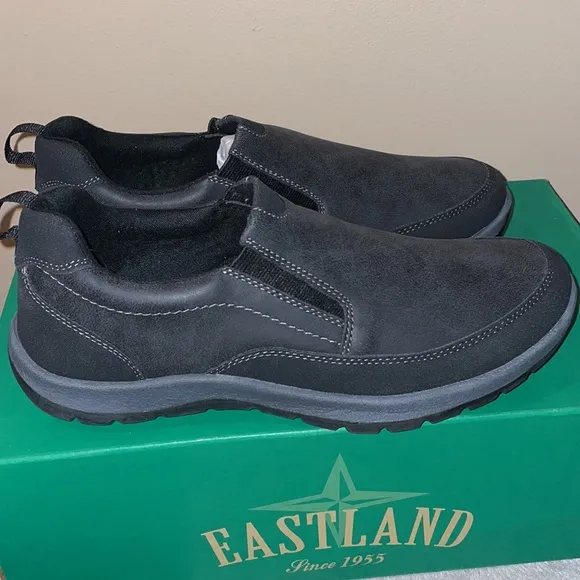 Eastland Spencer black slip on loafers 8 new