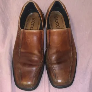 ECCO Men's Rich Brown Leather Classic Slip On Loafers Dress Shoes Sz 42