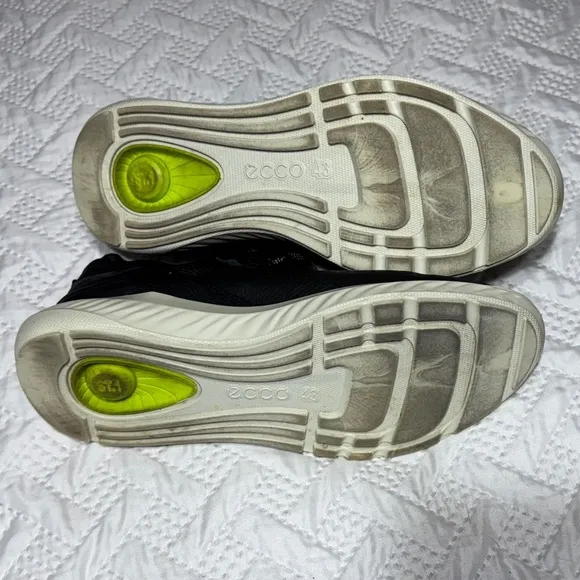ECCO ST 1 Lite Black Yac Activewear Footwear Sneakers Athletic Walking Shoes 9.5