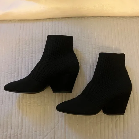 Eileen Fisher Boots Women Black Knit Stretch Fabric - Size 7 1/2