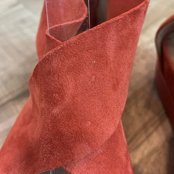 Eileen Fisher burnt orange gray suede cross strap back zip sandals size 8.5