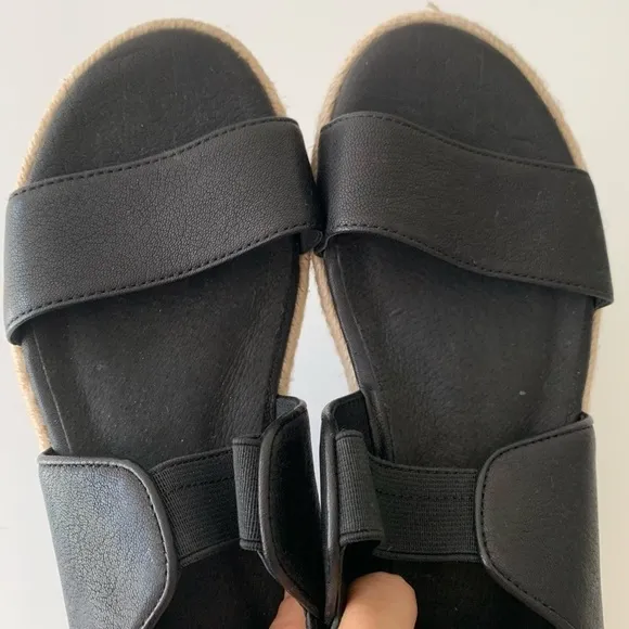 Eileen Fisher Dash Strappy Wedge Sandals US 7.5