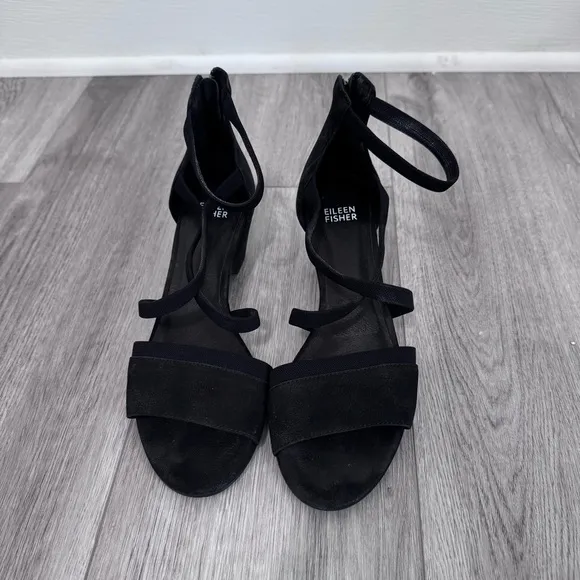 Eileen Fisher May black leather strappy dressy summer sandals shoes size 8