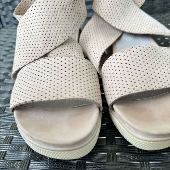 Eileen Fisher Perforated Nubuck Leather Crisscross Platform Sandals 6.5 Blush