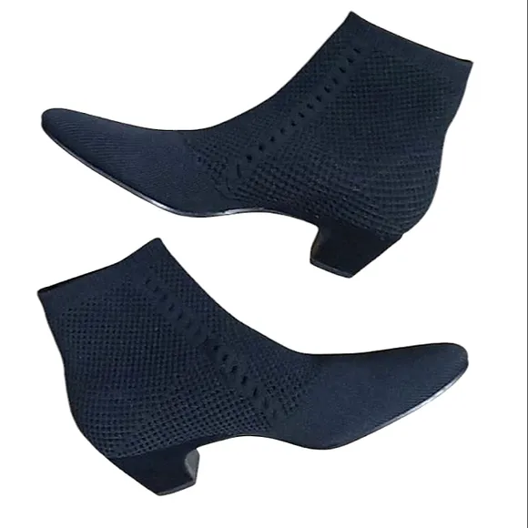 Eileen Fisher Purl Stretch Knit Booties Black Textured Recycled Sock Booties