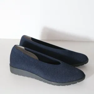 Eileen Fisher Seam Knit Flat Slip On Stretch Loafers Womens 6 Navy Blue Comfort