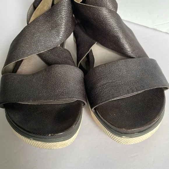 Eileen Fisher Sport Platform Black Leather Sandals Size 8