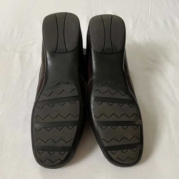 ETIENNE AIGNER Leather Loafers Flats Size 9 Brown