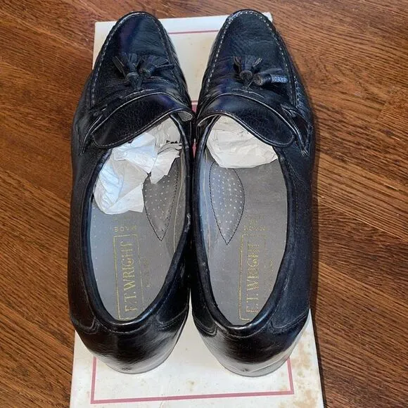 E.T. Wright Tassel Deerskin black leather slip on loafers