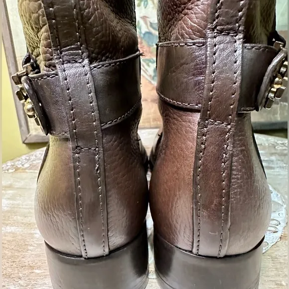 EUC Tory Burch &quot;Elina&quot; Coconut Pebbled Brown Leather Riding Boot Size 7.5