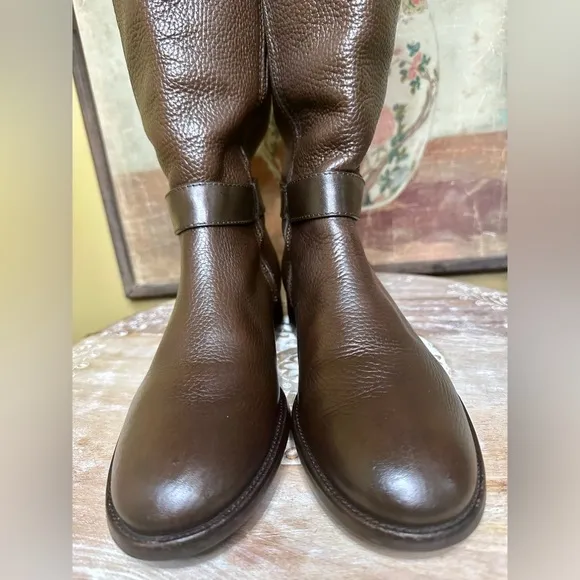 EUC Tory Burch &quot;Elina&quot; Coconut Pebbled Brown Leather Riding Boot Size 7.5