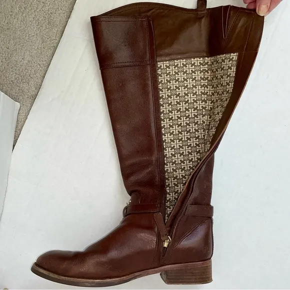 EUC Tory Burch Marlene leather tall riding brown logo boots