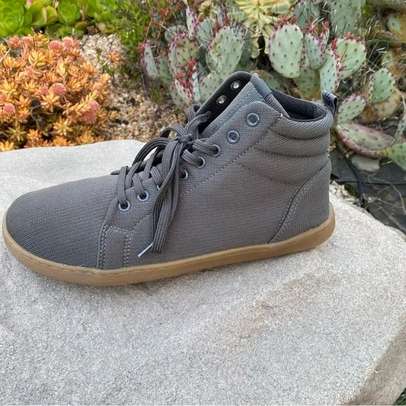 Feel Grounds Highrise Knit Shoes