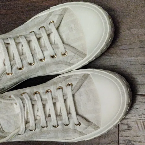 FENDI Mono Canvas Low-tops Sneakers #8E8325