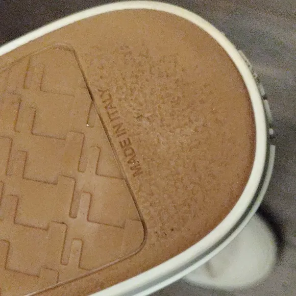 FENDI Mono Canvas Low-tops Sneakers #8E8325