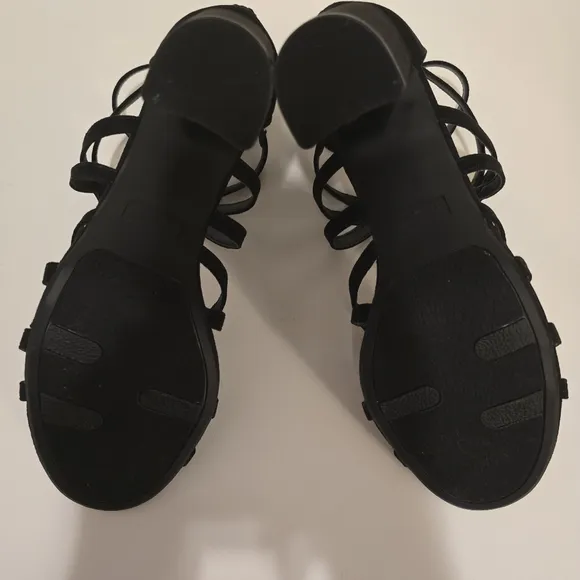 FERGIE FOOTWEAR Black Suede Strappy Block Heel Sandals Formal Heels Size 9M