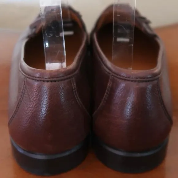 Ferragamo tasselled leather loafers women’s size 9.5