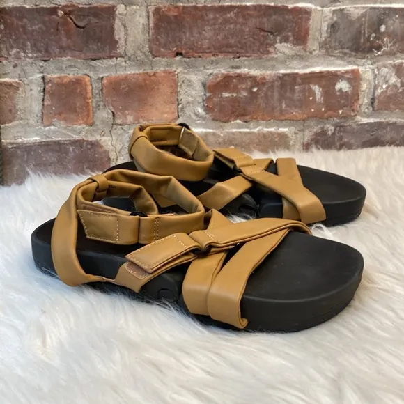 Figs by Figueroa Strappy Flexible Sandals, Size 37