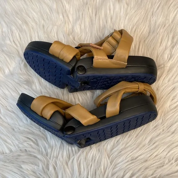 Figs by Figueroa Strappy Flexible Sandals, Size 37