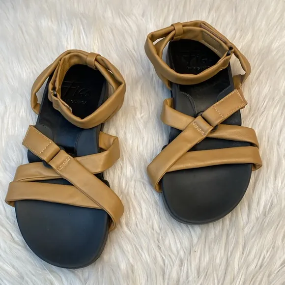 Figs by Figueroa Strappy Flexible Sandals, Size 37