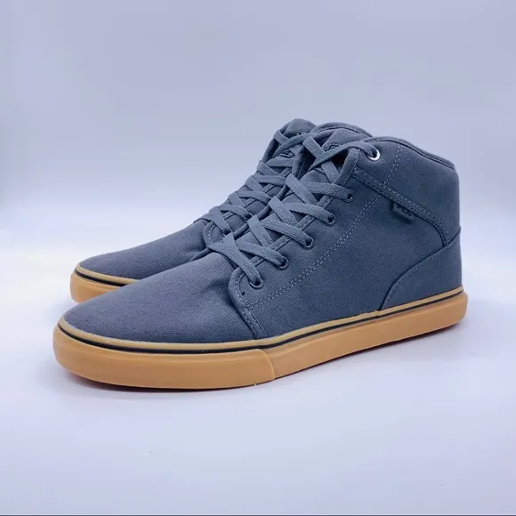 FILA Men’s Mid Gray Canvas Sneakers