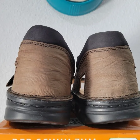 Finn Comfort Samara Sandals EU Size 43 /US 9.5. NEW