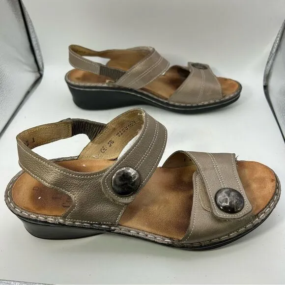 FINN COMFORT WOMANS SHOES 5.5 us 7.5 bronze brown sandals strappy shock absorber