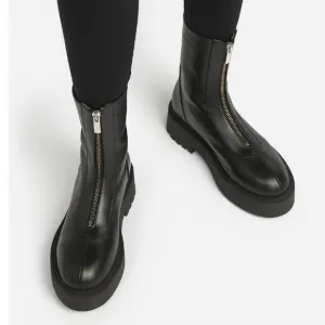 Flattered Alma Leather Ankle Boots Lugged Sole Zip Front Edgy Grunge Motto Sz 6