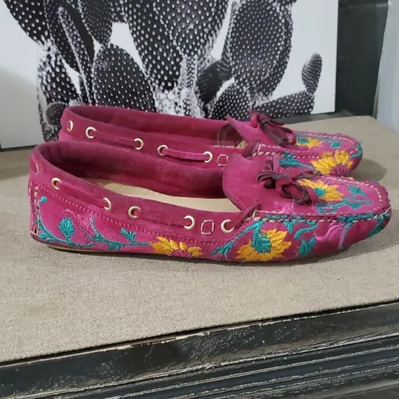 Floral Embroidered Pink Loafers Hot Pink Flats Fuscia Slip On Moccasins