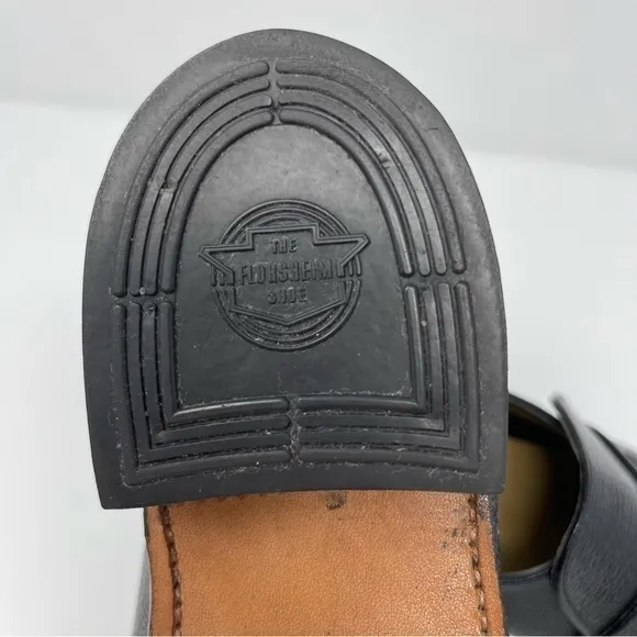 Florsheim Mens Slip On Loafers Black Size 9 Leather W/ Crock like pattern on Top