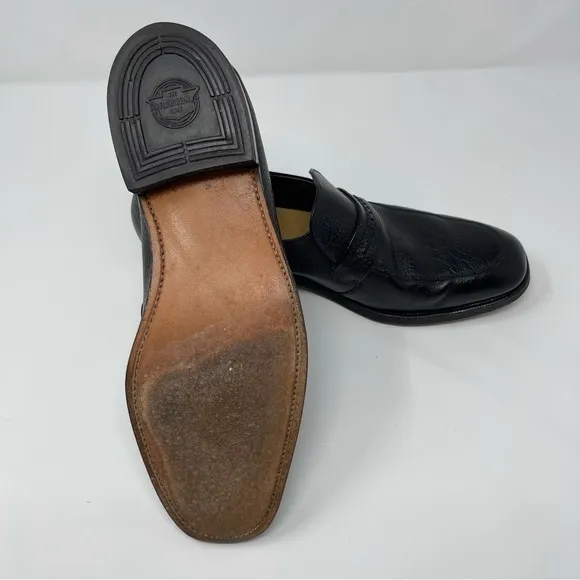 Florsheim Mens Slip On Loafers Black Size 9 Leather W/ Crock like pattern on Top