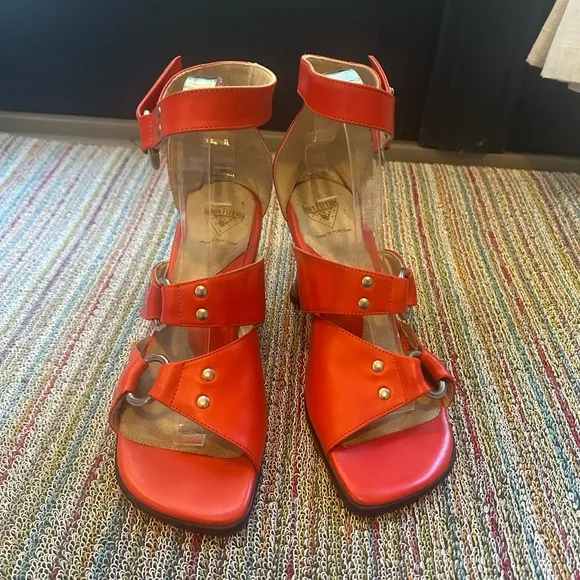 Fluevog EXCELLENT Hi Choice heart heel ankle strap sandals in persimmon/red -10