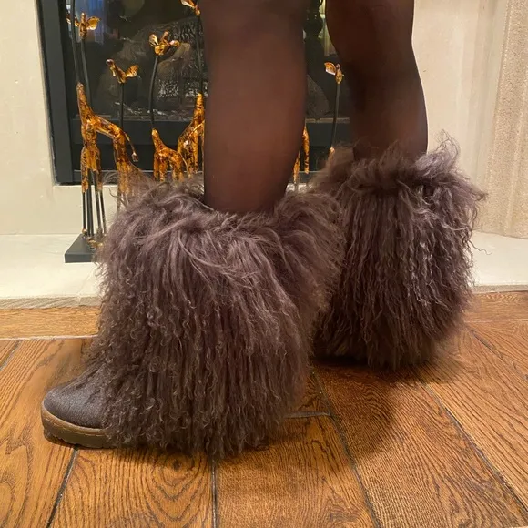Fluffy Bohemian Boots