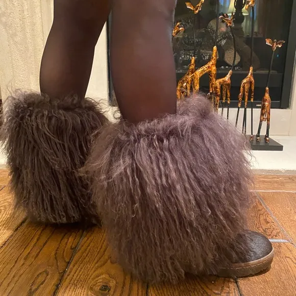 Fluffy Bohemian Boots