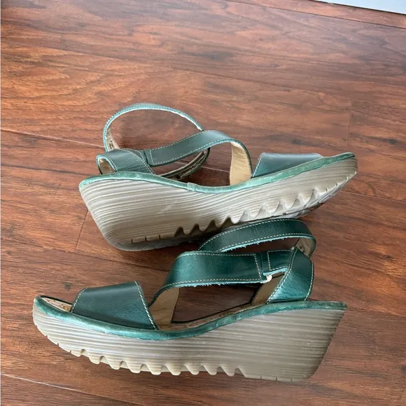 Fly London Green Wedge Sandals with Wrap around Slingback Strap-Size 9