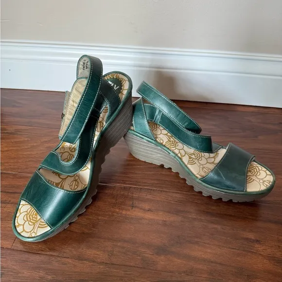 Fly London Green Wedge Sandals with Wrap around Slingback Strap-Size 9