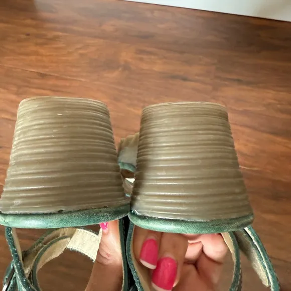 Fly London Green Wedge Sandals with Wrap around Slingback Strap-Size 9