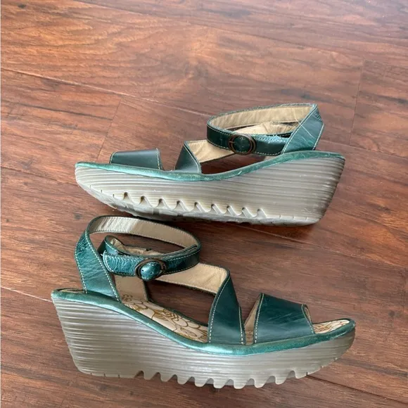 Fly London Green Wedge Sandals with Wrap around Slingback Strap-Size 9