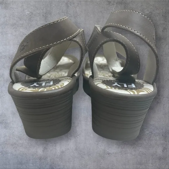 Fly London Taupe Leather Strappy Wedge Sandals Womens 11-11.5 (42)