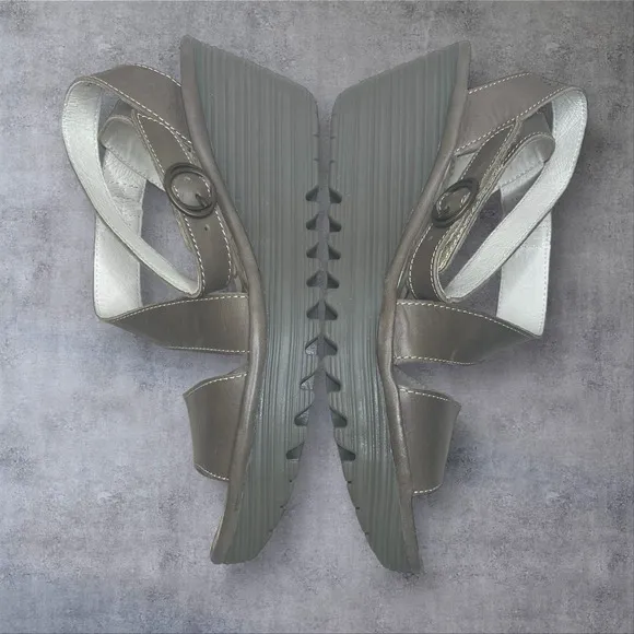 Fly London Taupe Leather Strappy Wedge Sandals Womens 11-11.5 (42)