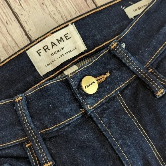 FRAME Le Skinny de Jeanne dark wash slit rivet jeans FELLAH wash