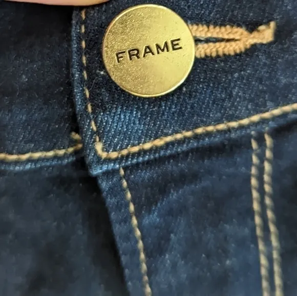 FRAME Le Skinny de Jeanne dark wash slit rivet jeans FELLAH wash