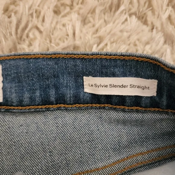 Frame le Sylvie slender straight size 26 jeans