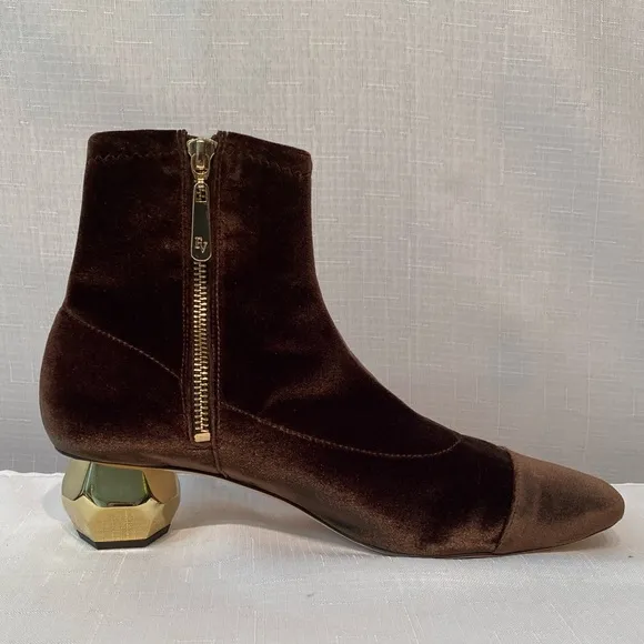 Frances Valentine Marni Gold Block Heel Boots Solid Brown Stretch Velvet SZ 9.5B
