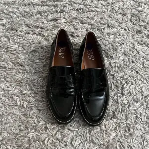 Franco sarto black Cassandra loafers size 8.5