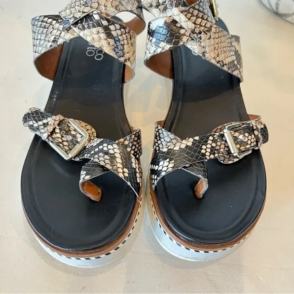 Franco Sarto Eli Sport Wedge Sandal in Snakeskin sz 6