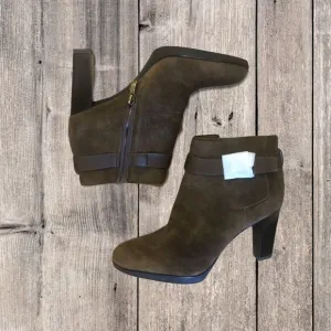 Franco Sarto Idrina Suede Ankle Boots 8M