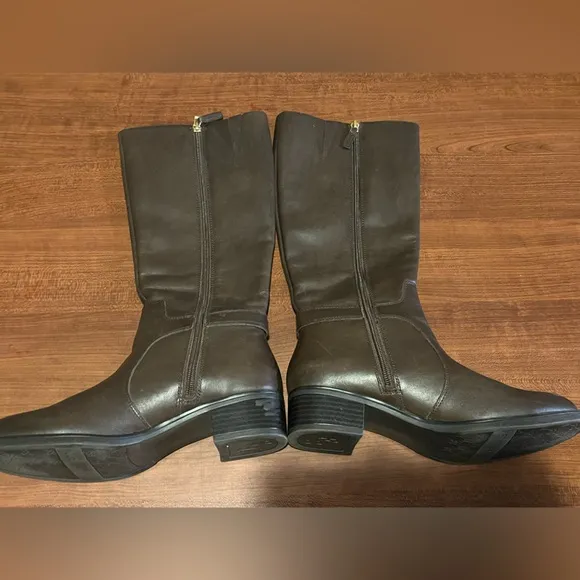 Franco Sarto Women's Chocolate Brown Riding Boots With Buckle &amp; Low Heel Size 6