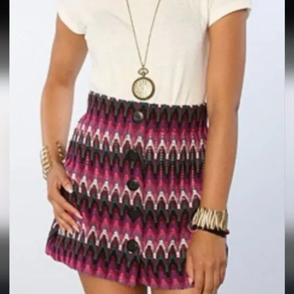 Free People, Chevron Knit Sweater Skirt, Purple/Pink/Peacock Blue/White. Size M‎
