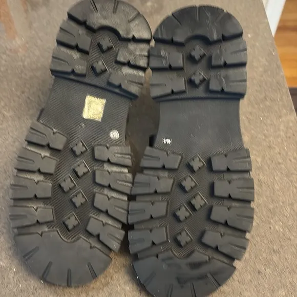 Free People Hadley Hammered Stud Sandals 10.5